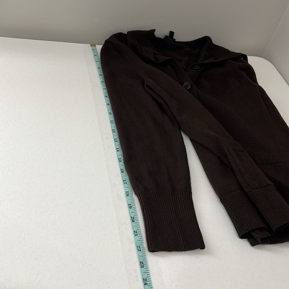 Brown Merino Wool Cardigan Sweater Sz M Petite Travel Preppy Bella Swan Academia - Picture 15 of 15